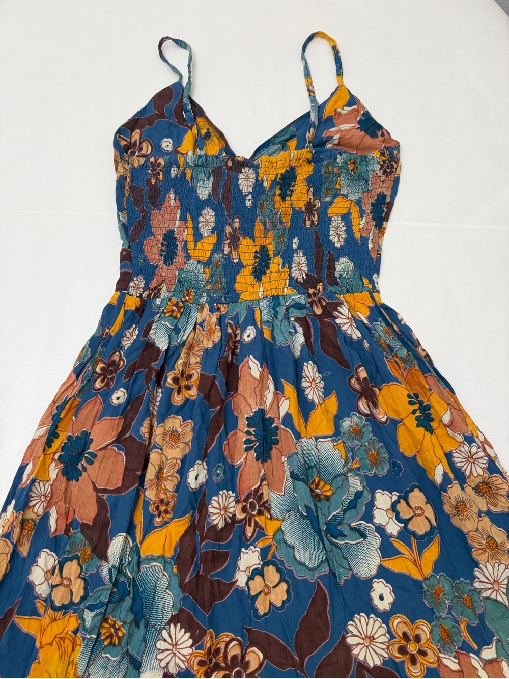 Vintage-Inspired Floral Midi Dress | Boho Retro Sundress - Picture 3 of 11